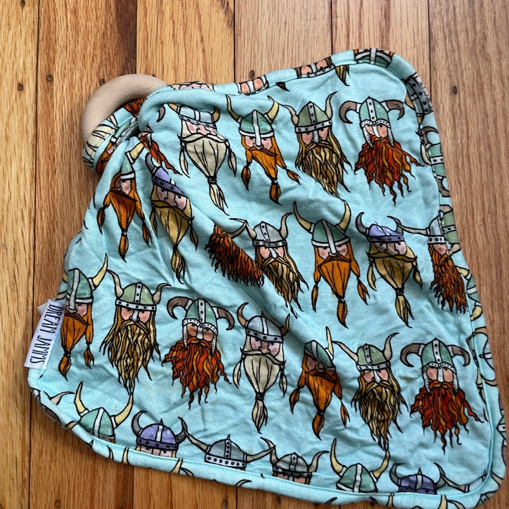Nordic Dreams Viking Dreamiere Lovey